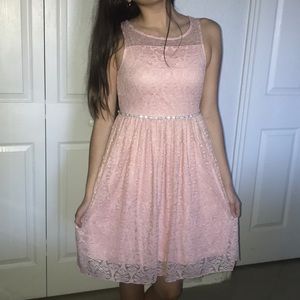 Pink dress 🤩
